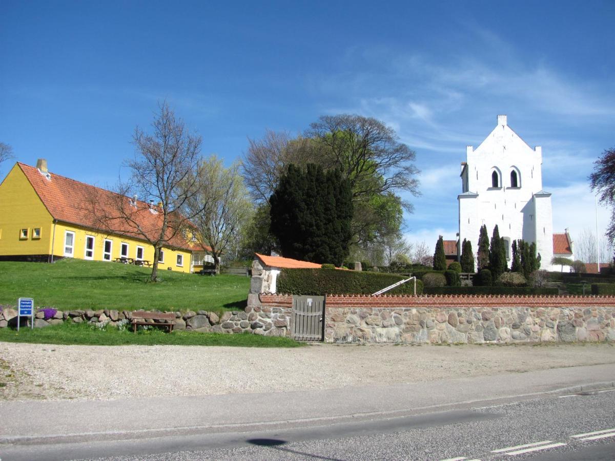 Tisvildehegn BandB Helsinge Exterior foto